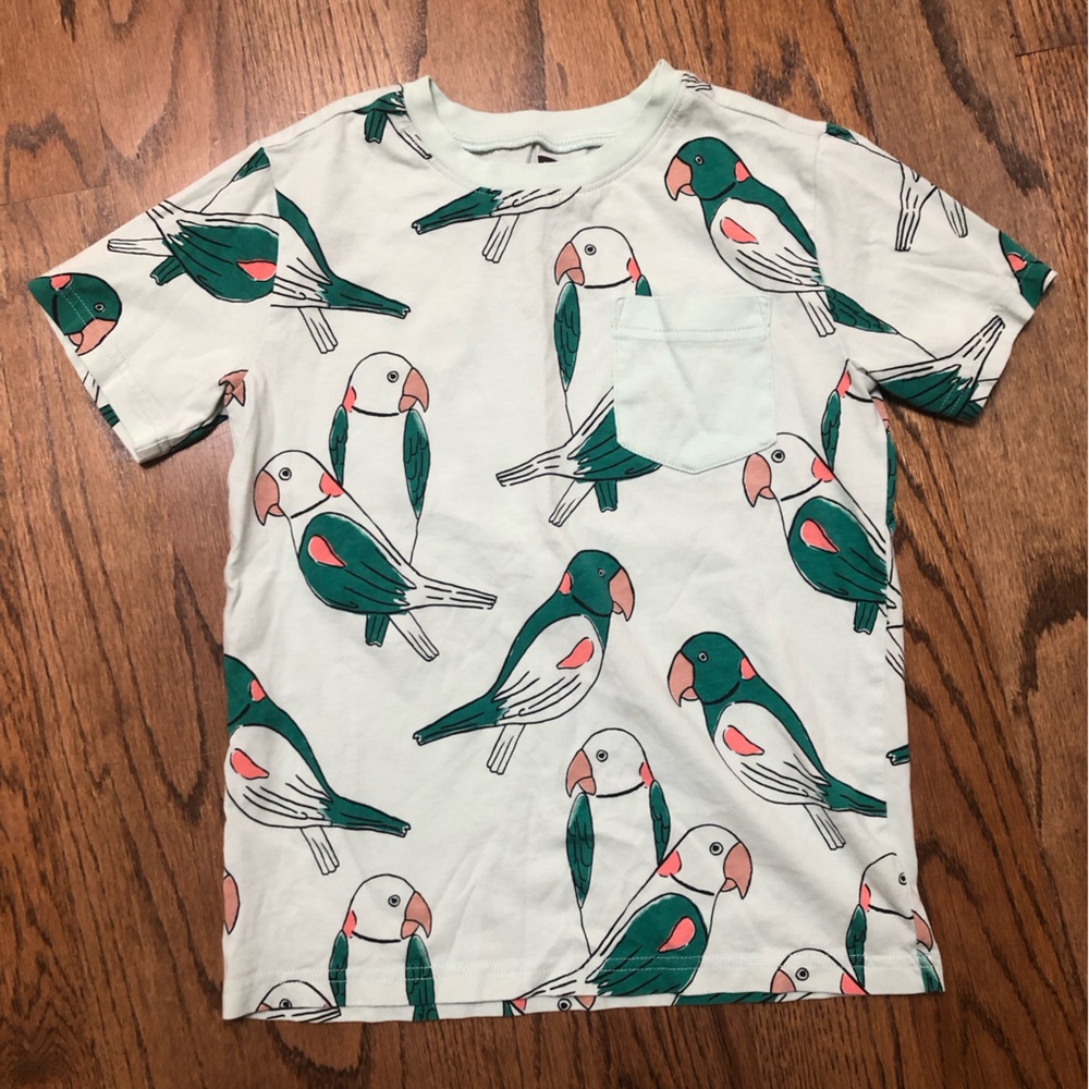 NEW Tea Collection parakeet print tee 8